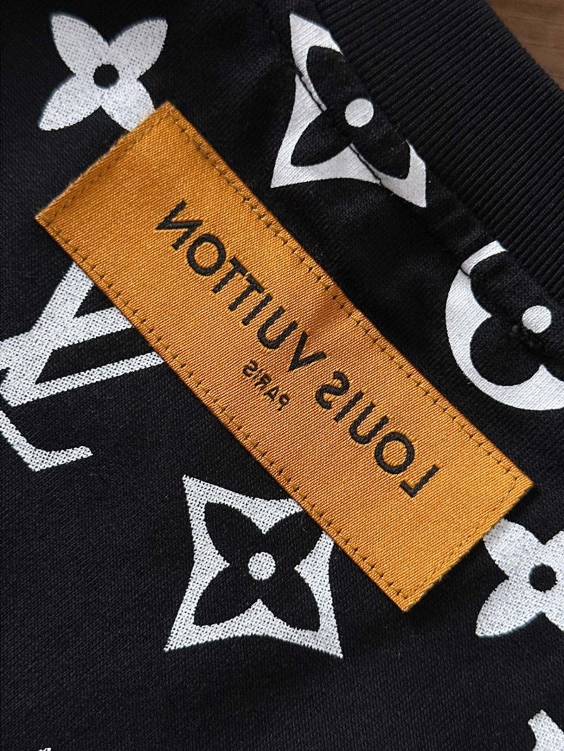 Louis Vuitton T-Shirts